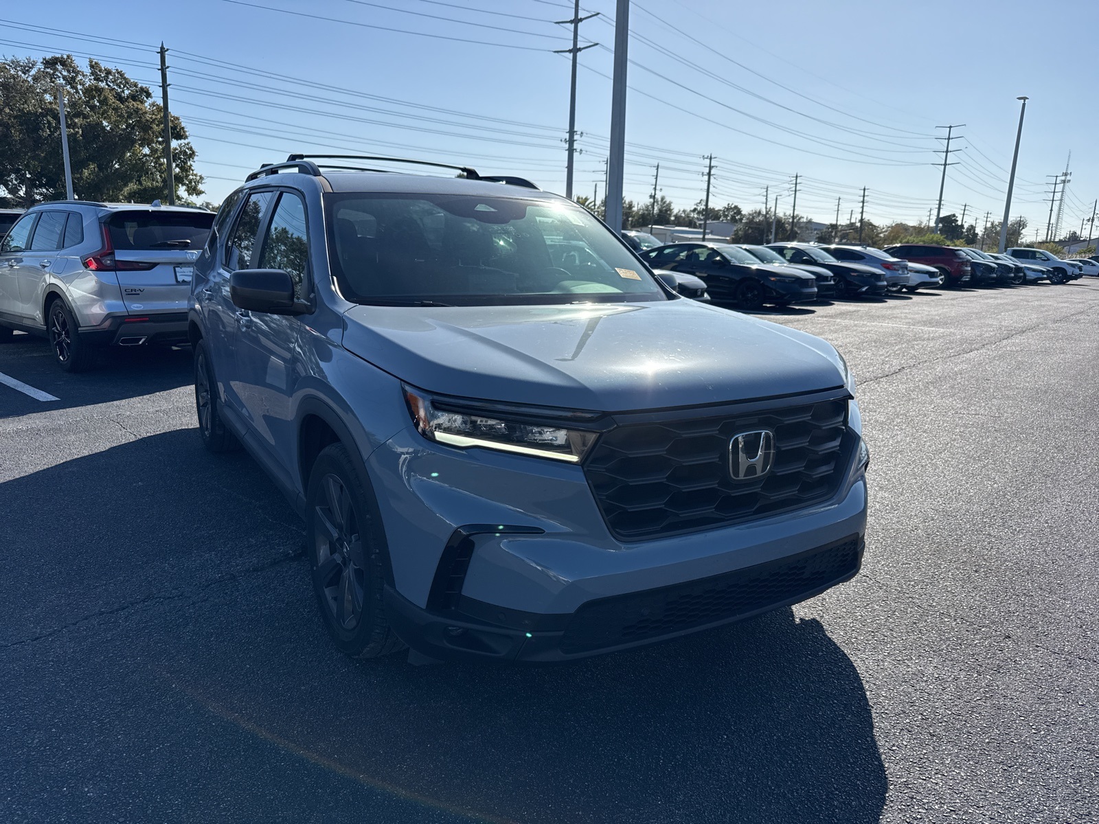 2023 Honda Pilot Sport's photo