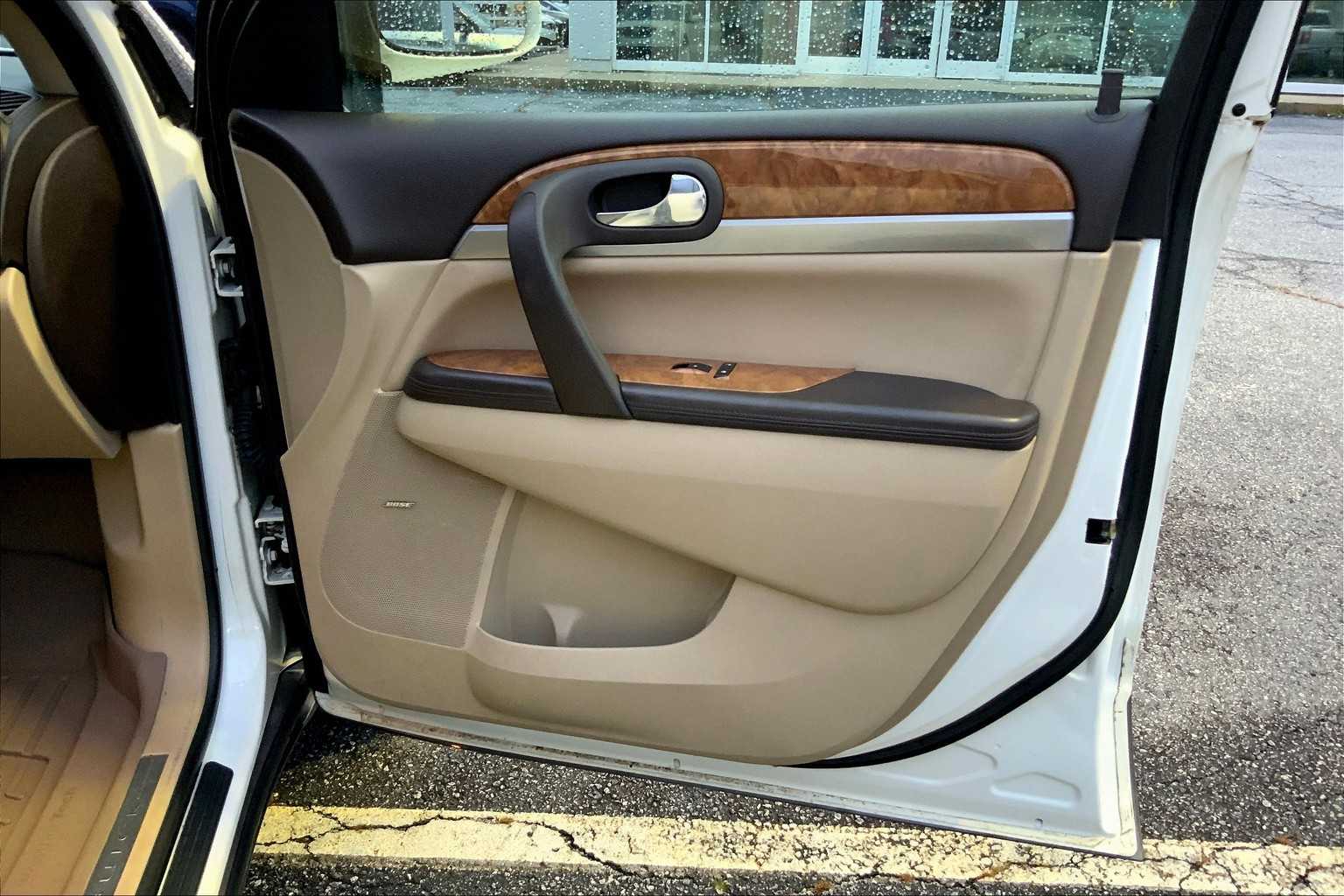 2012 Buick Enclave Leather photo 20