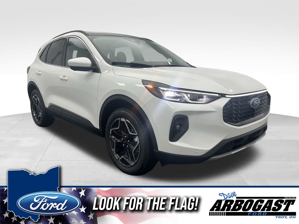 2026 Ford Escape Platinum's photo