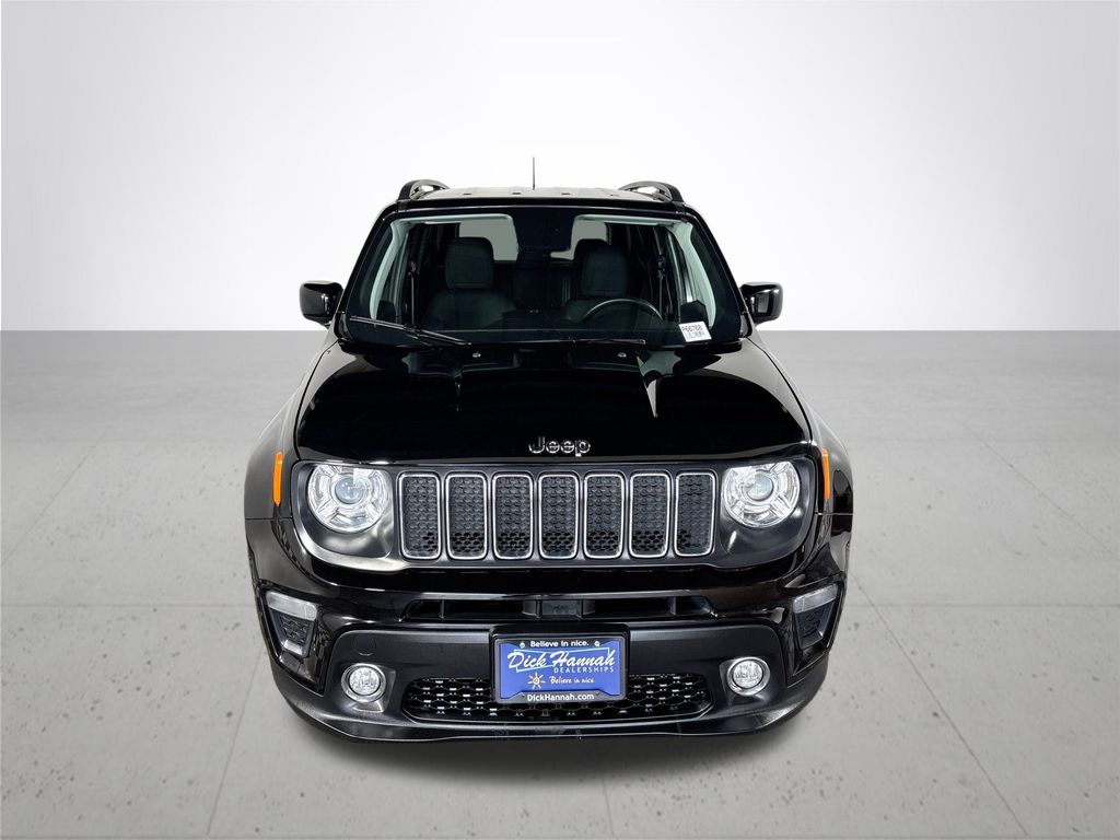 2019 Jeep Renegade Latitude photo 2