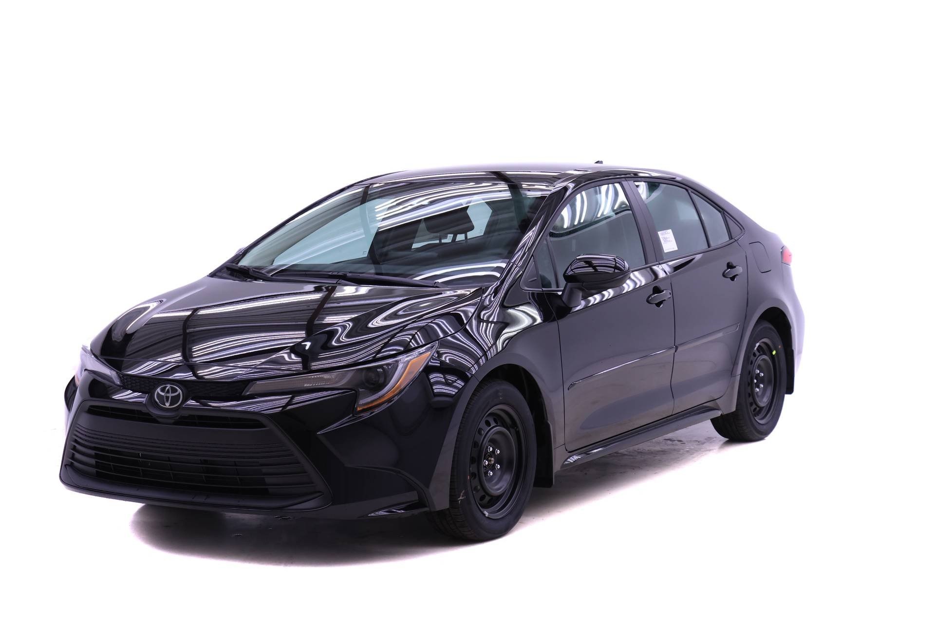 2026 Toyota Corolla LE's photo