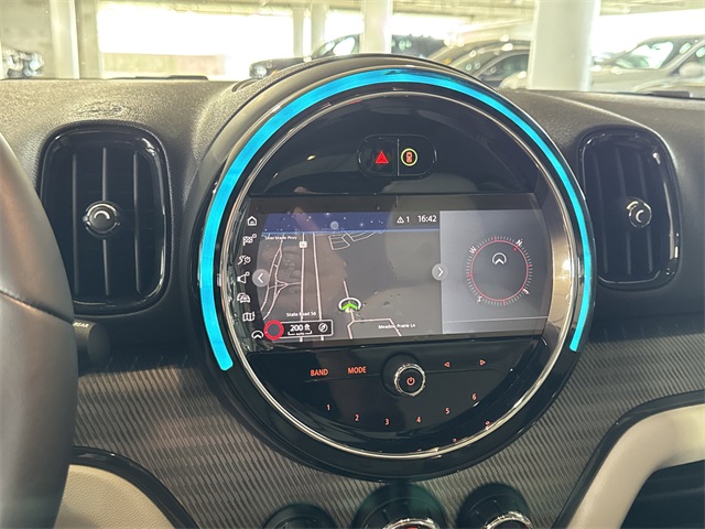 2024 Mini Cooper Signature photo 20