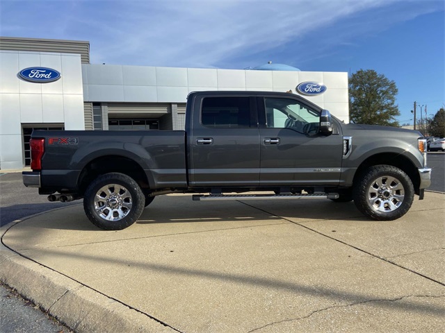 2019 Ford F-250 photo 2