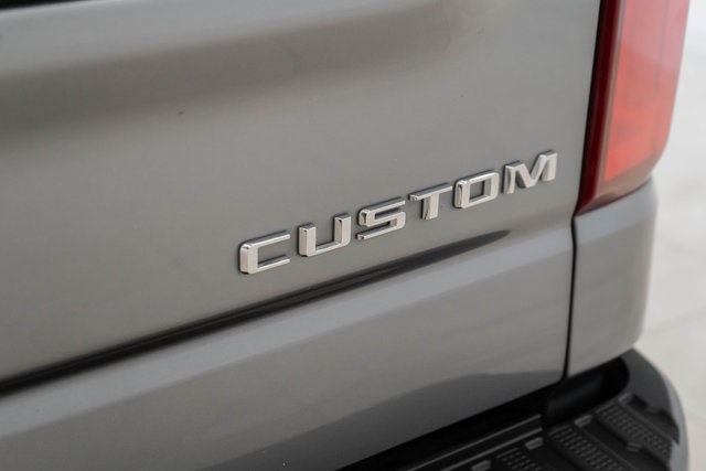 2022 Chevrolet Silverado 1500 Custom photo 10