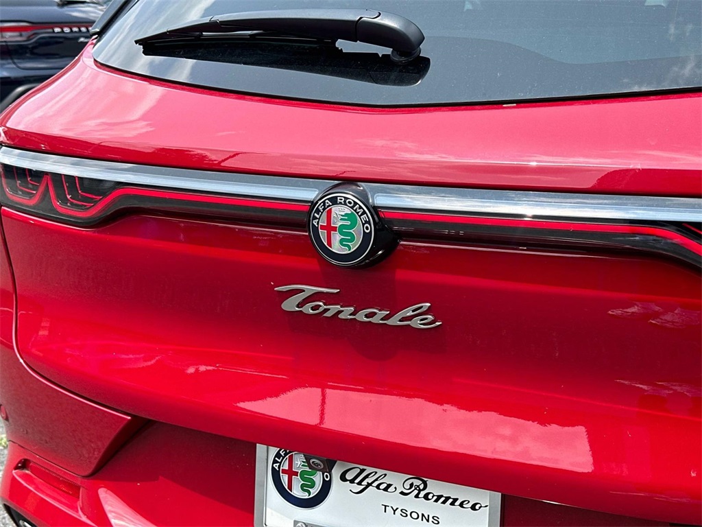 2025 Alfa Romeo Tonale Tributo Italiano photo 11