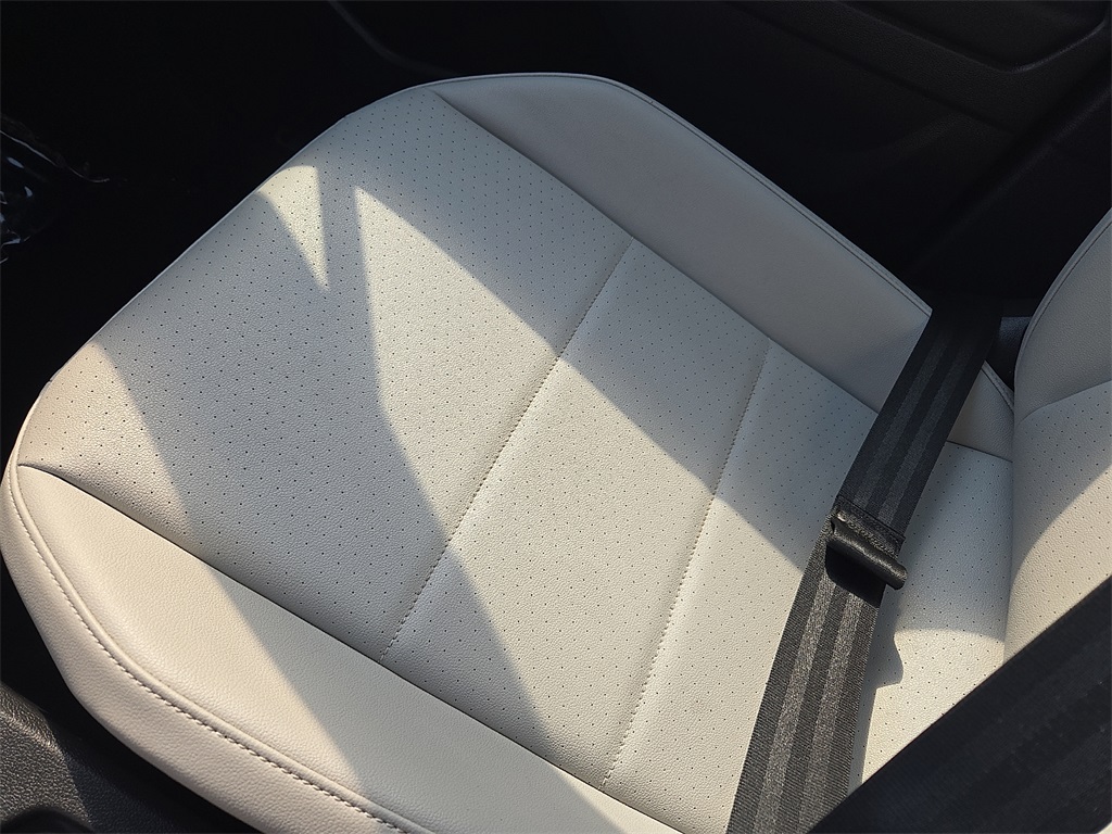 2021 Volkswagen Tiguan SE R-Line Black photo 24