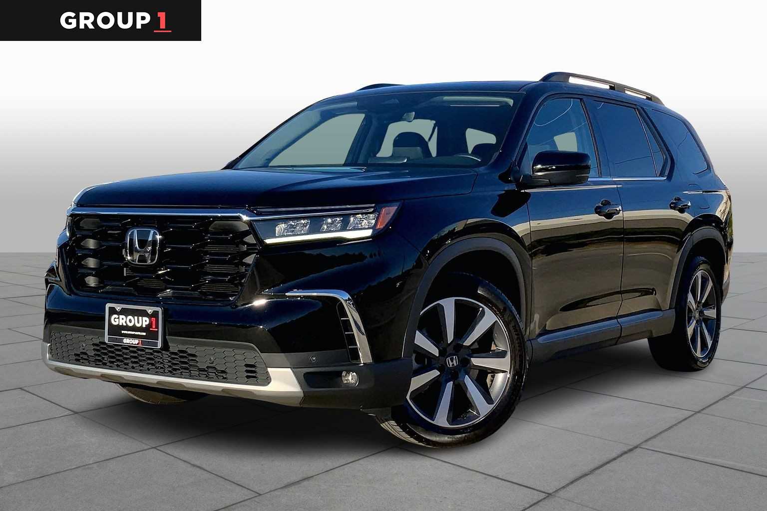 2023 Honda Pilot Touring's photo