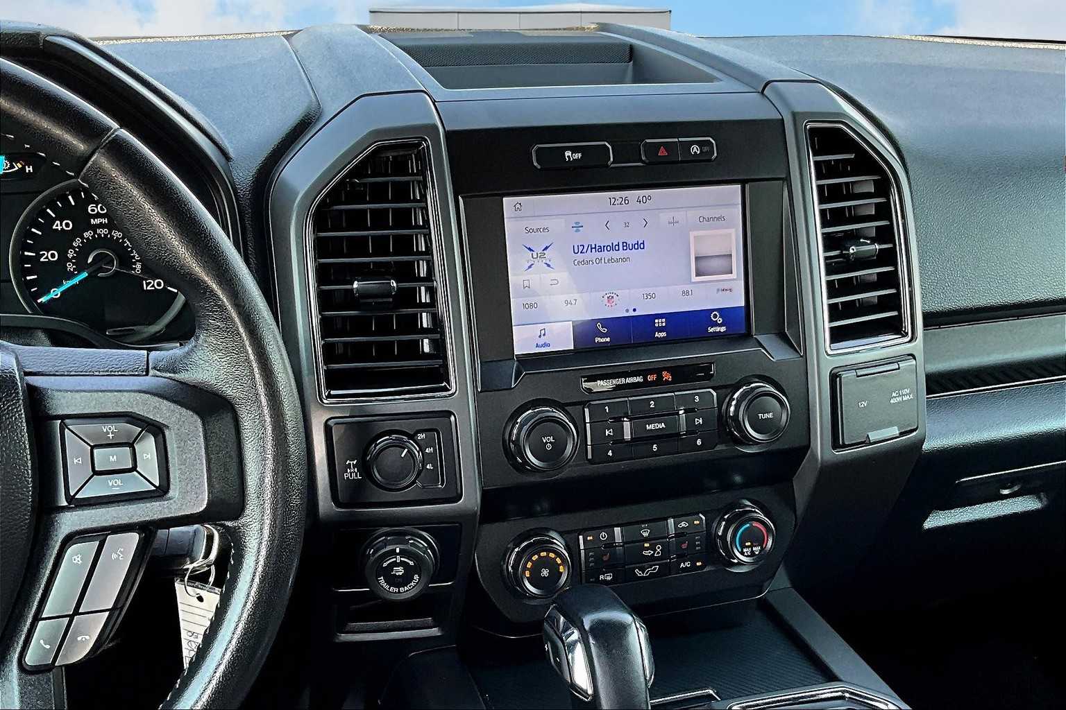 2020 Ford F-150 XLT photo 16