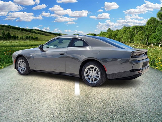 2025 Dodge Charger R/T photo 3