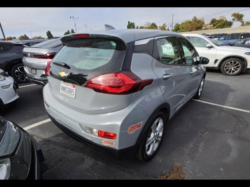2020 Chevrolet Bolt EV photo 3