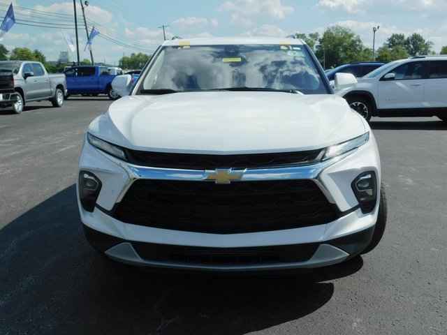 2024 Chevrolet Blazer 2LT photo 3