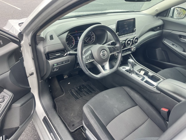2021 Nissan Sentra SV photo 11