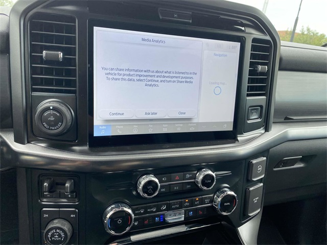 2025 Ford F-150 Lariat photo 10