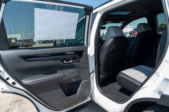 2026 Honda CR-V Hybrid Sport Touring photo 20