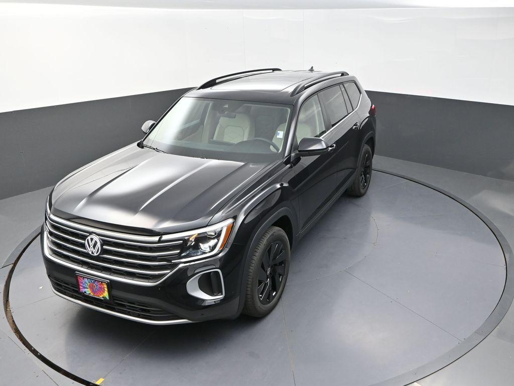 2025 Volkswagen Atlas SE Technology photo 11
