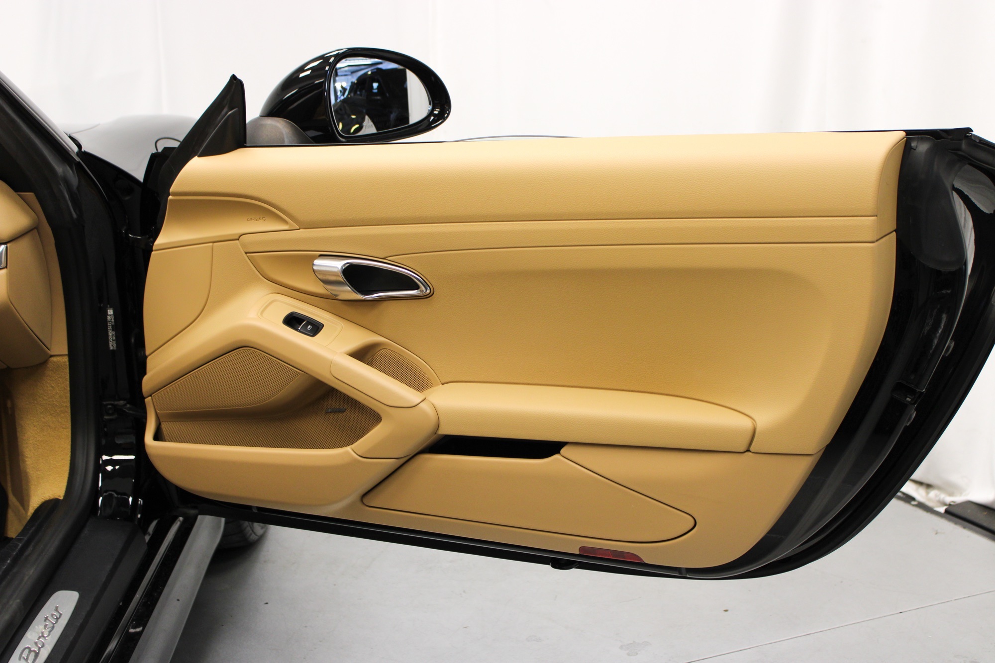 2014 Porsche Boxster Base photo 37