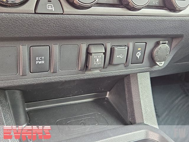 2023 Toyota Tacoma TRD Off-Road photo 8