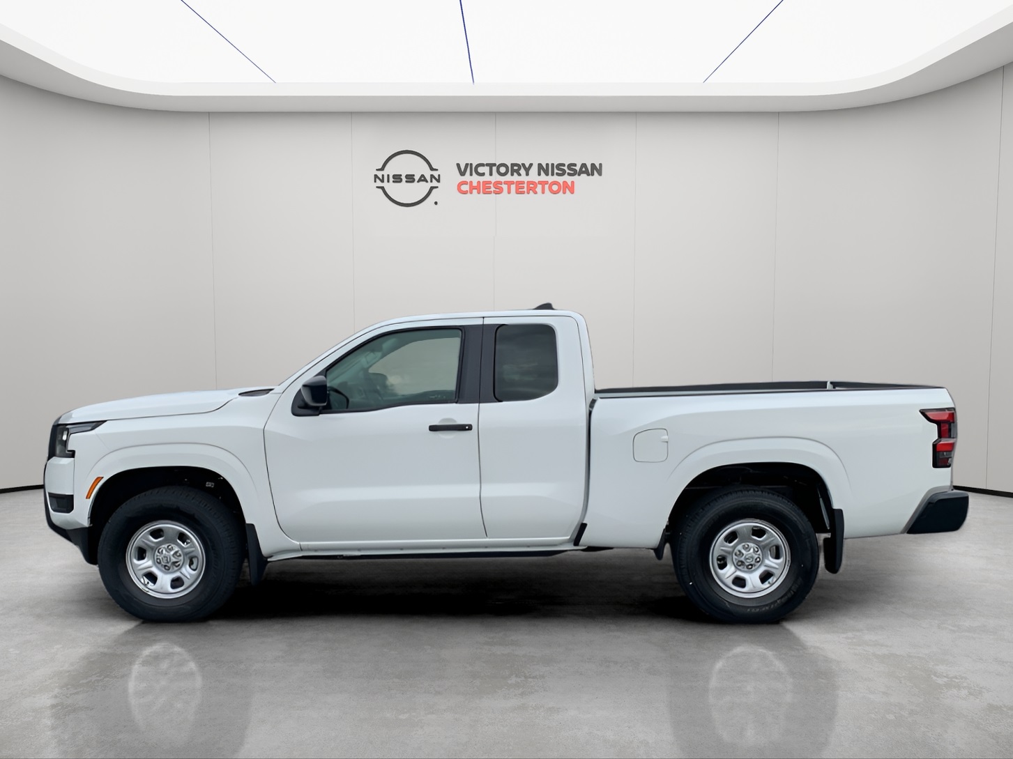 2026 Nissan Frontier King Cab S photo 2