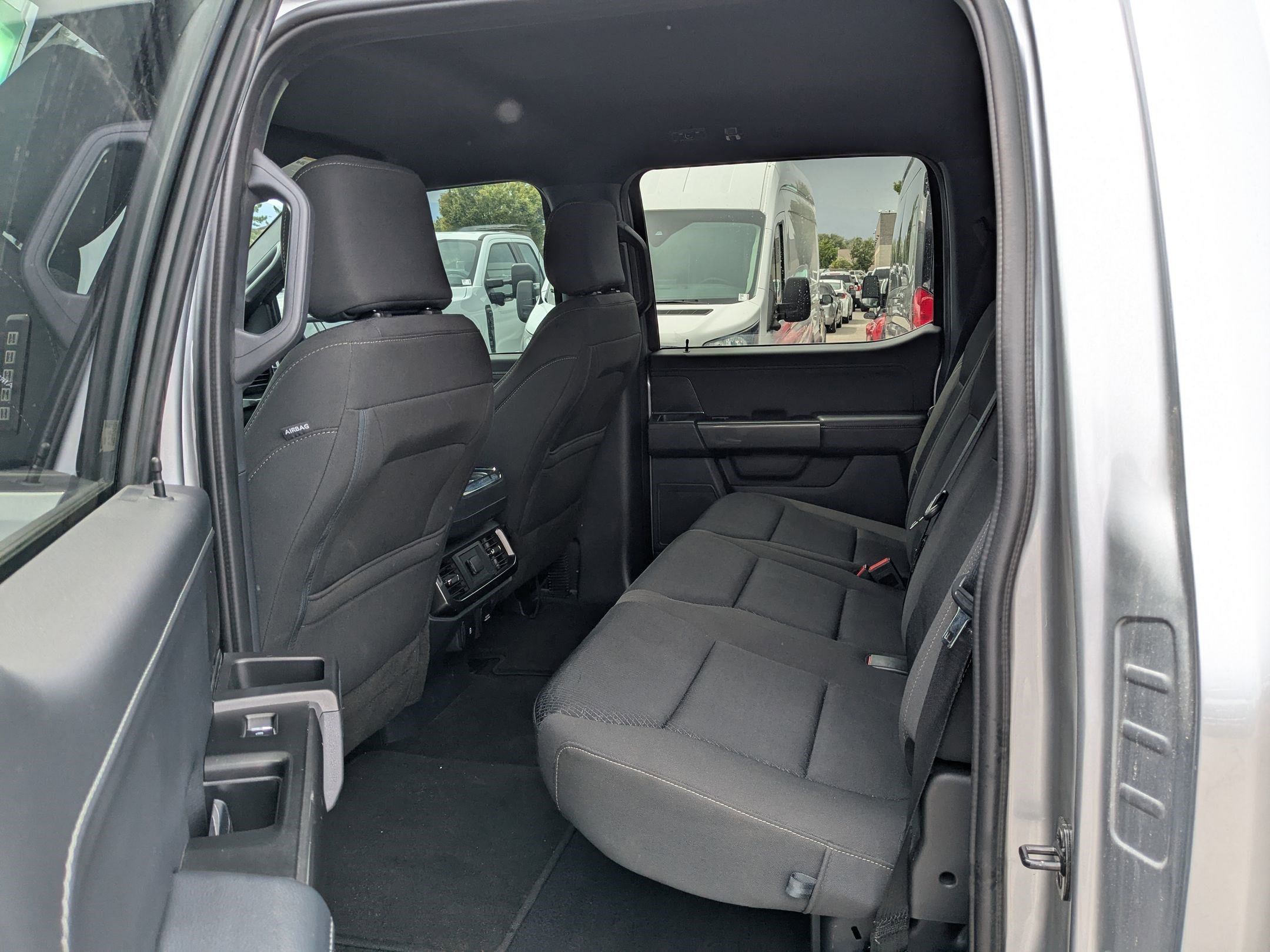 2023 Ford F-150 XLT photo 26