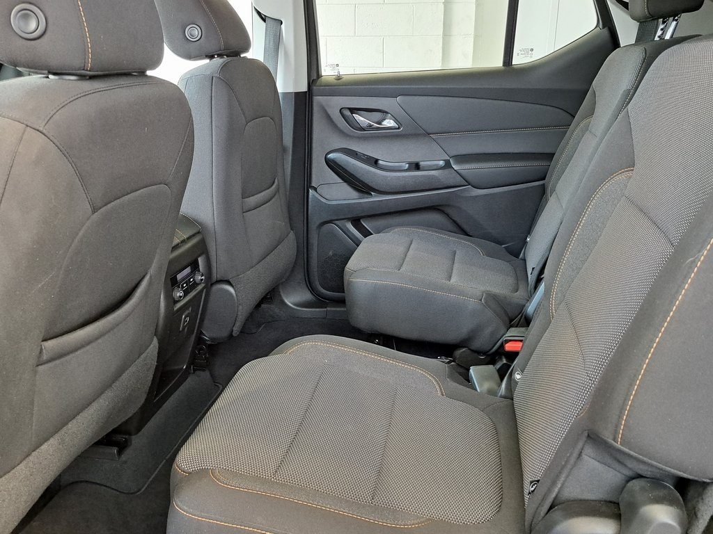 2021 Chevrolet Traverse photo 24
