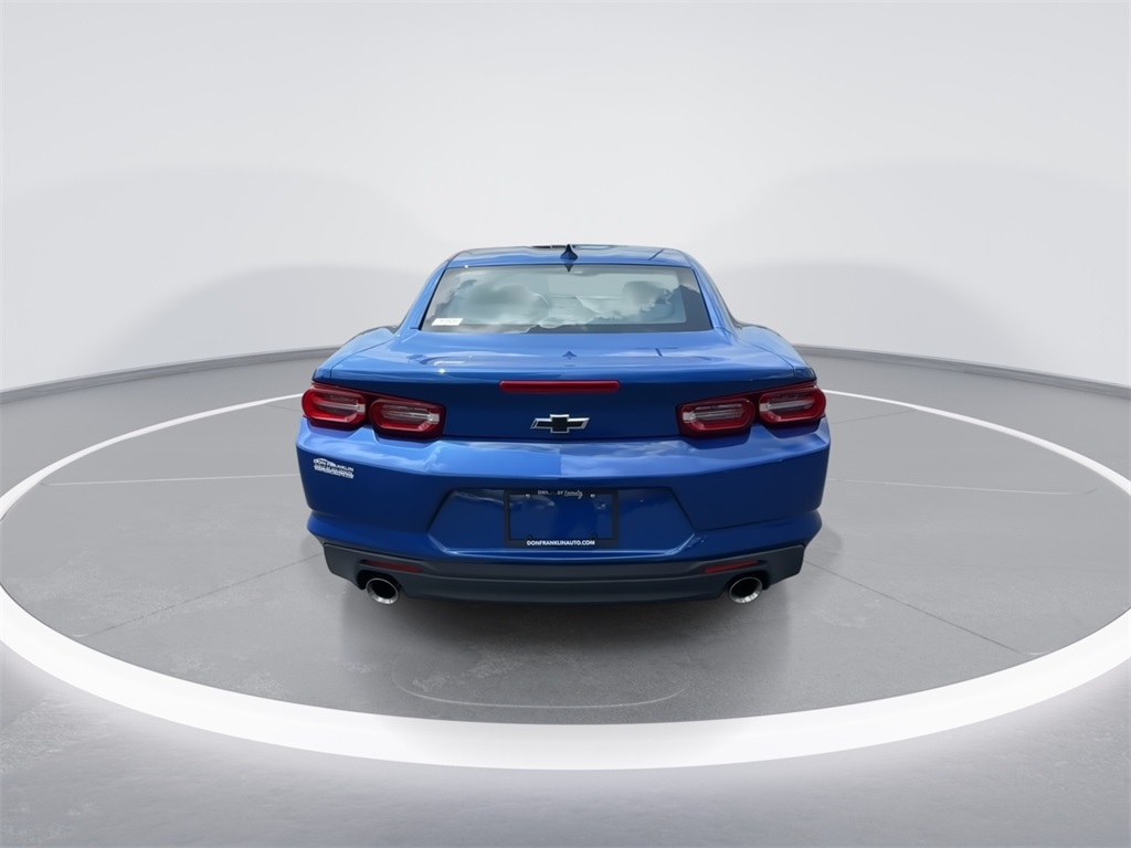 2021 Chevrolet Camaro LT1 photo 7