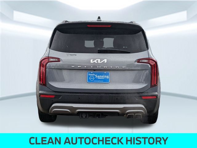 2022 Kia Telluride EX photo 4