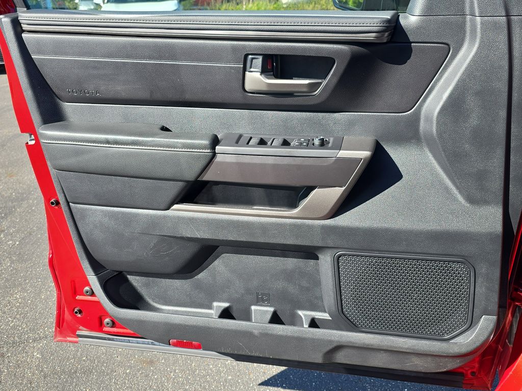2022 Toyota Tundra SR5 photo 24