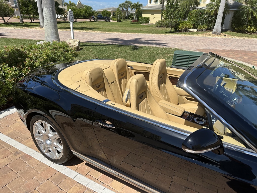 2011 Bentley Continental GTC Mulliner photo 4