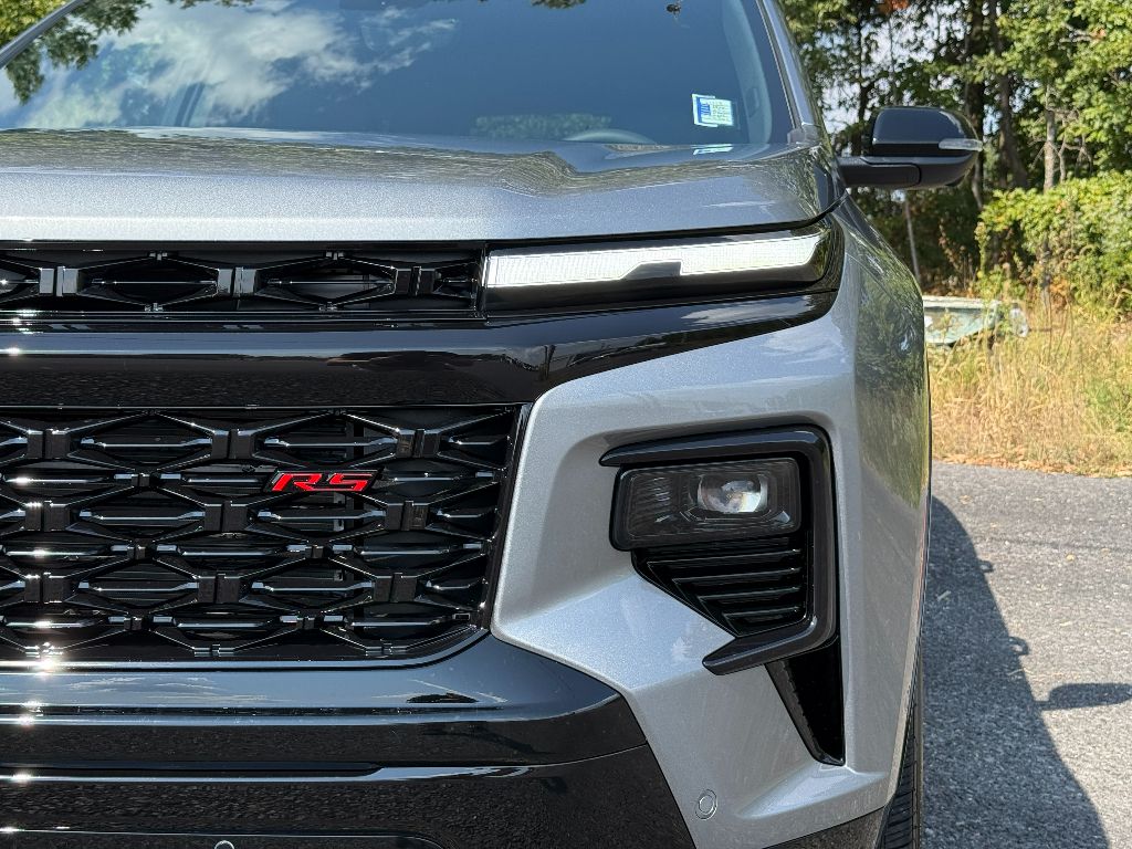 2026 Chevrolet Traverse RS photo 14
