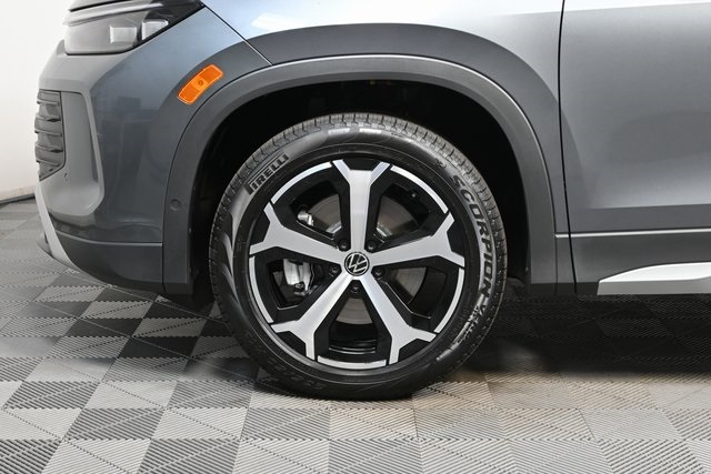 2025 Volkswagen Tiguan SE photo 33