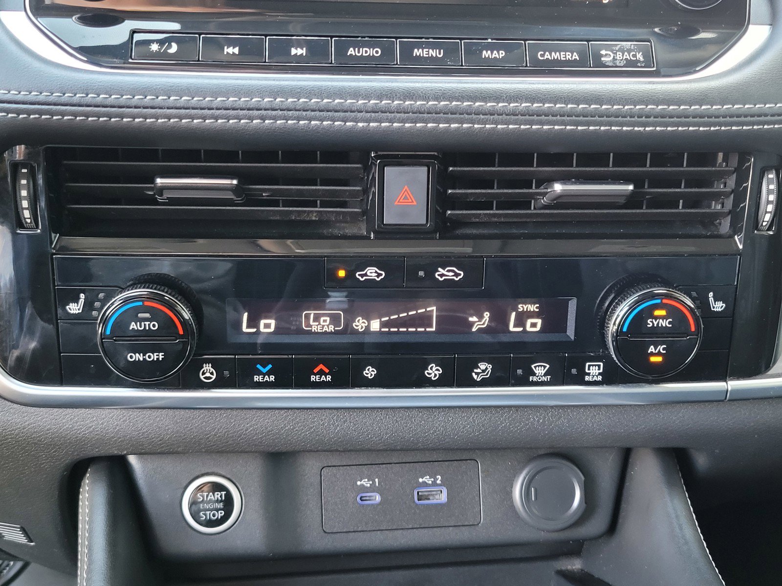 2021 Nissan Rogue Platinum photo 18