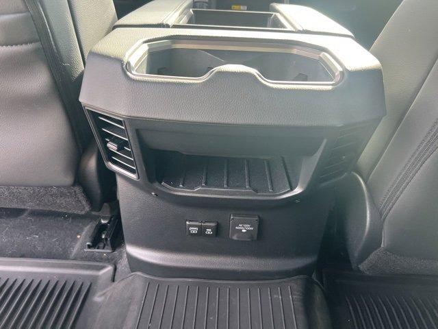 2023 Toyota Tundra Limited photo 19