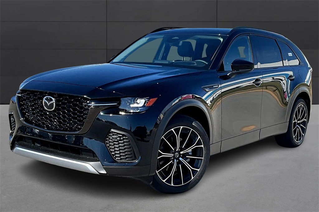 2025 Mazda CX-70 Premium Package's photo