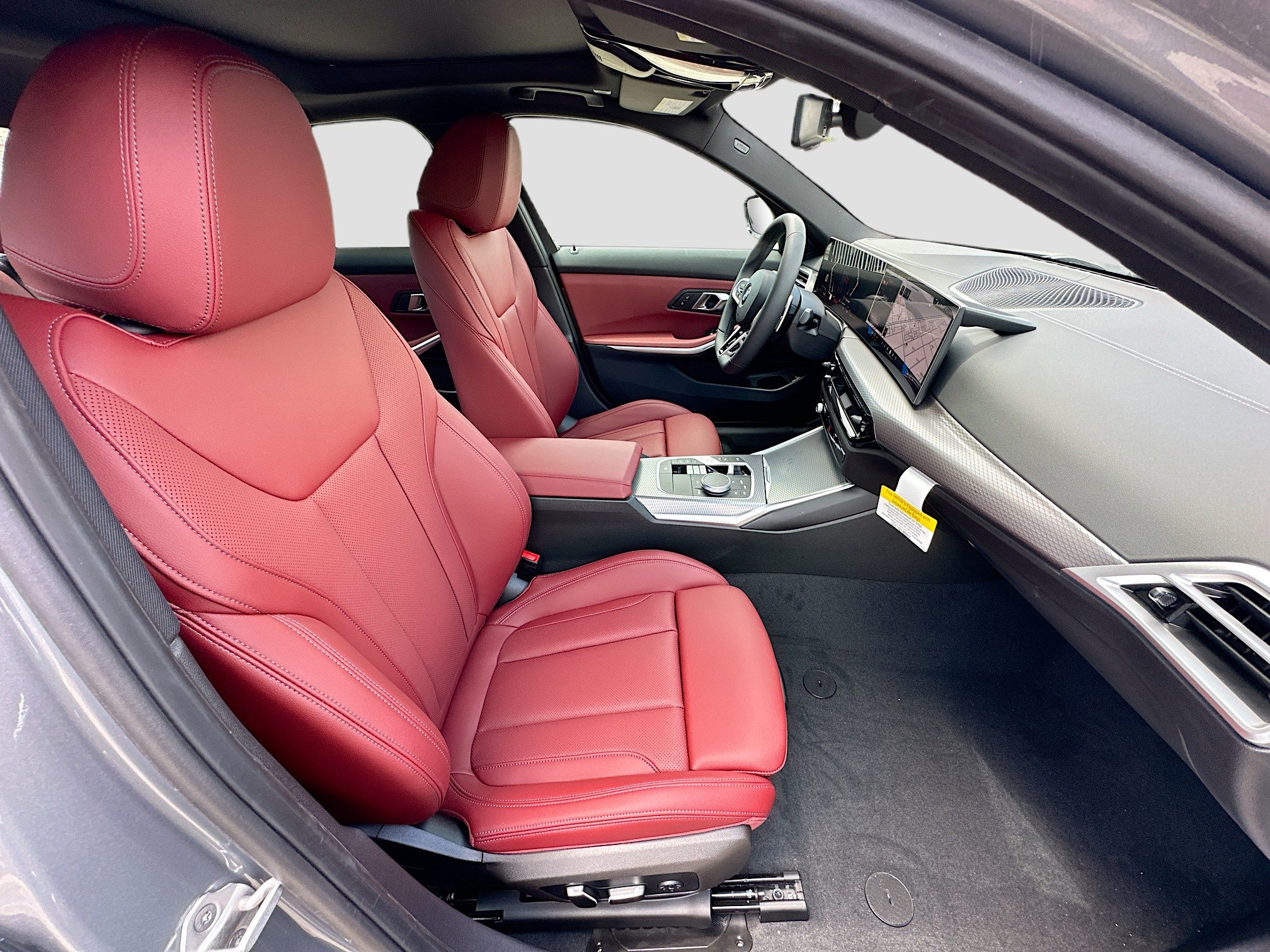 2025 Bmw 330i photo 24