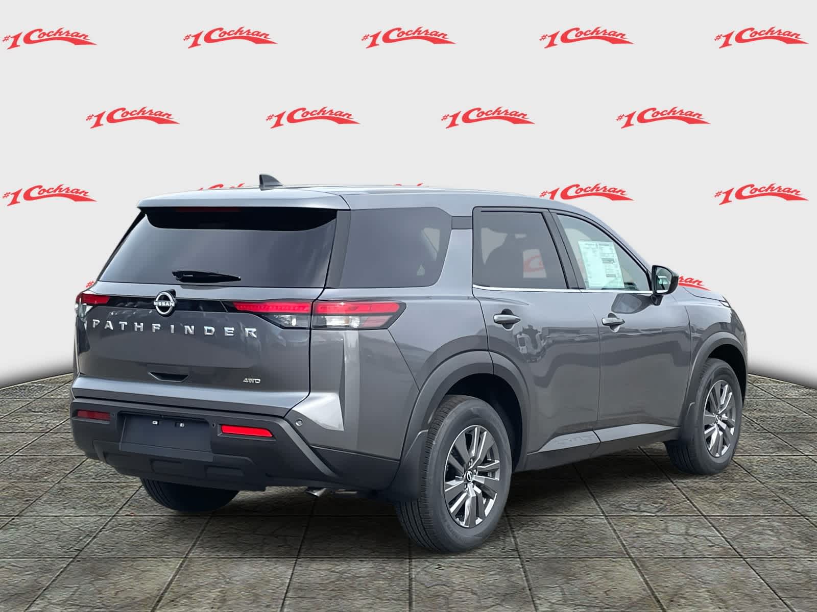 2025 Nissan Pathfinder S photo 3