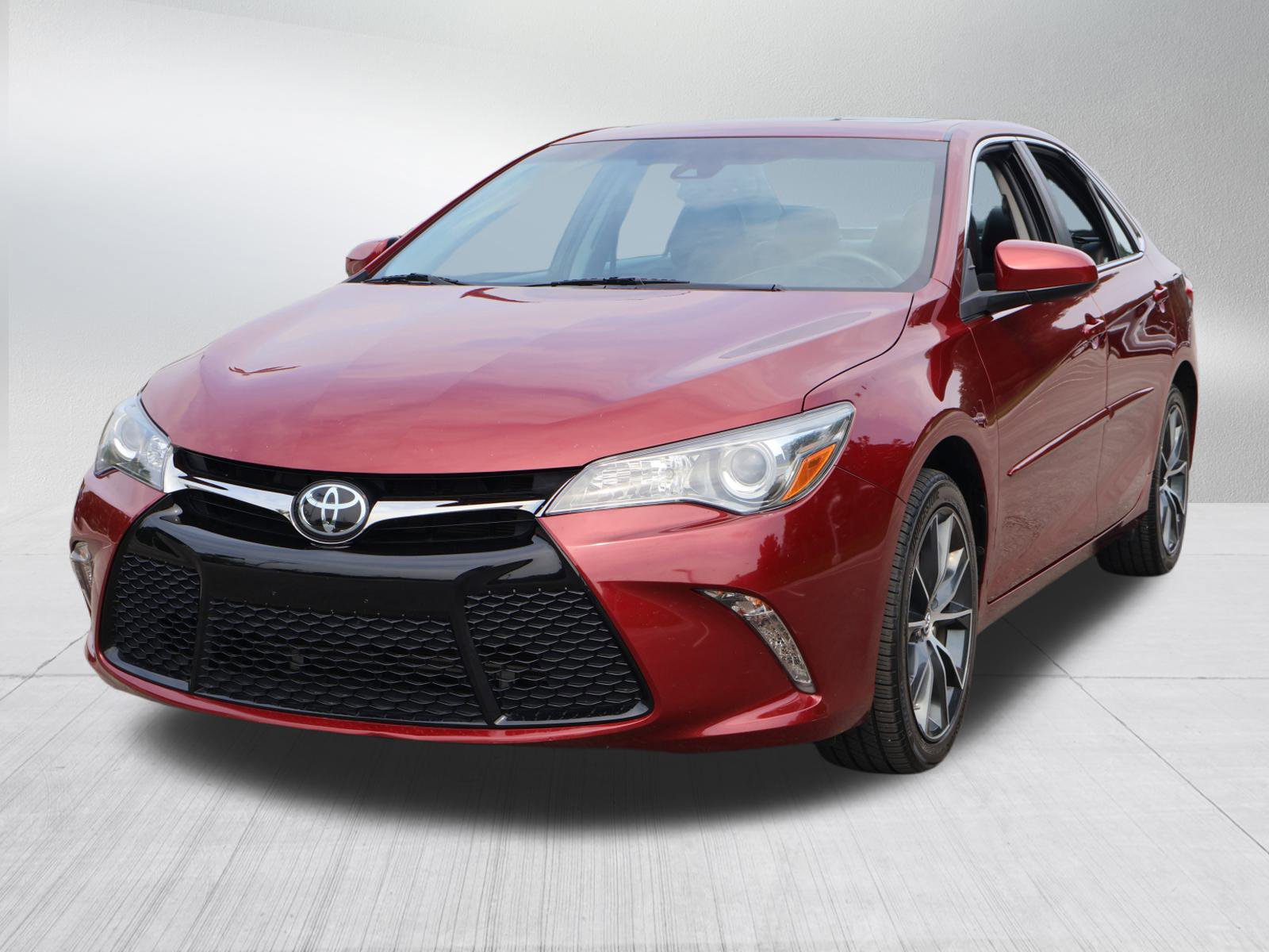 2017 Toyota Camry SE photo 3