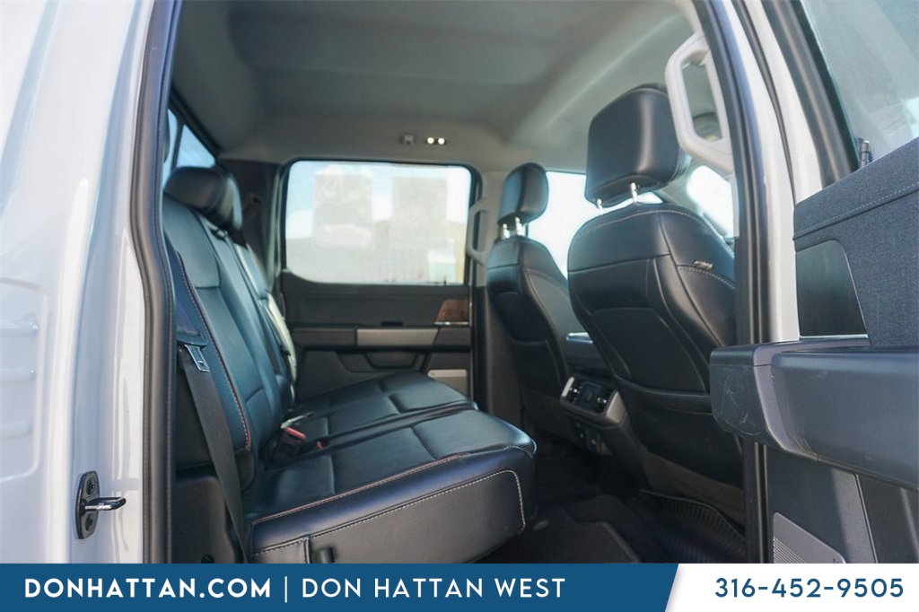2023 Ford F-150 Lariat photo 13
