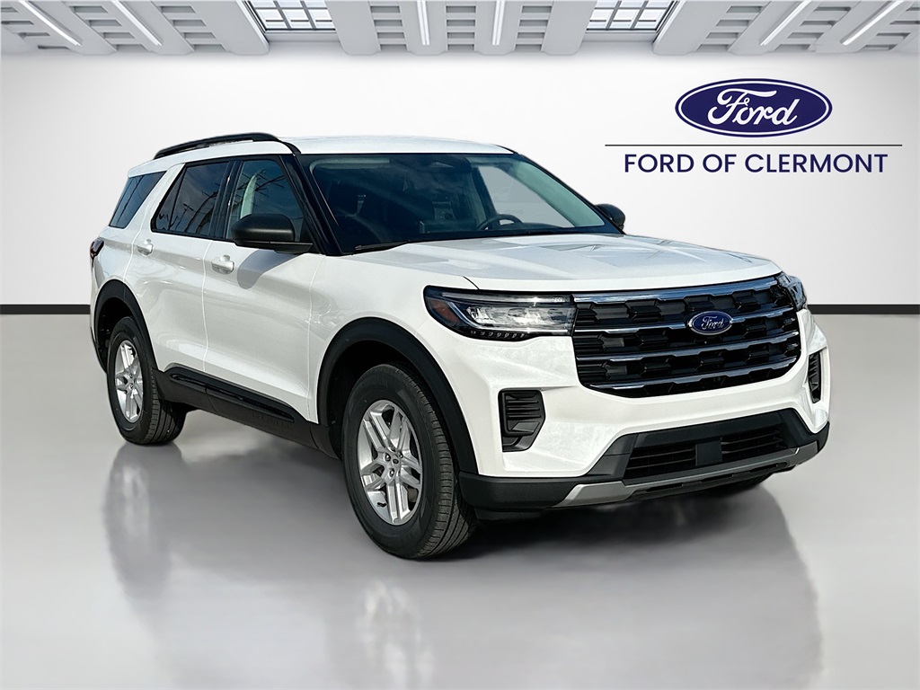 2026 Ford Explorer Active's photo