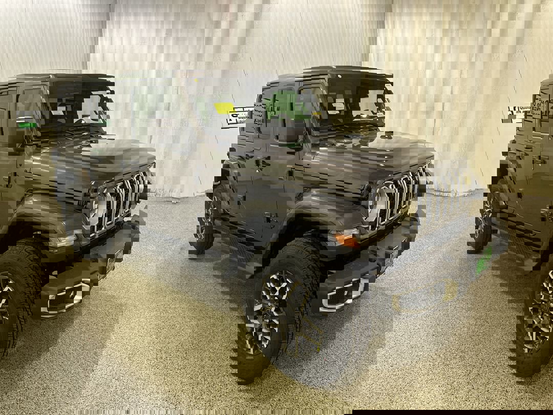 2026 Jeep Wrangler 4-Door Sahara's photo