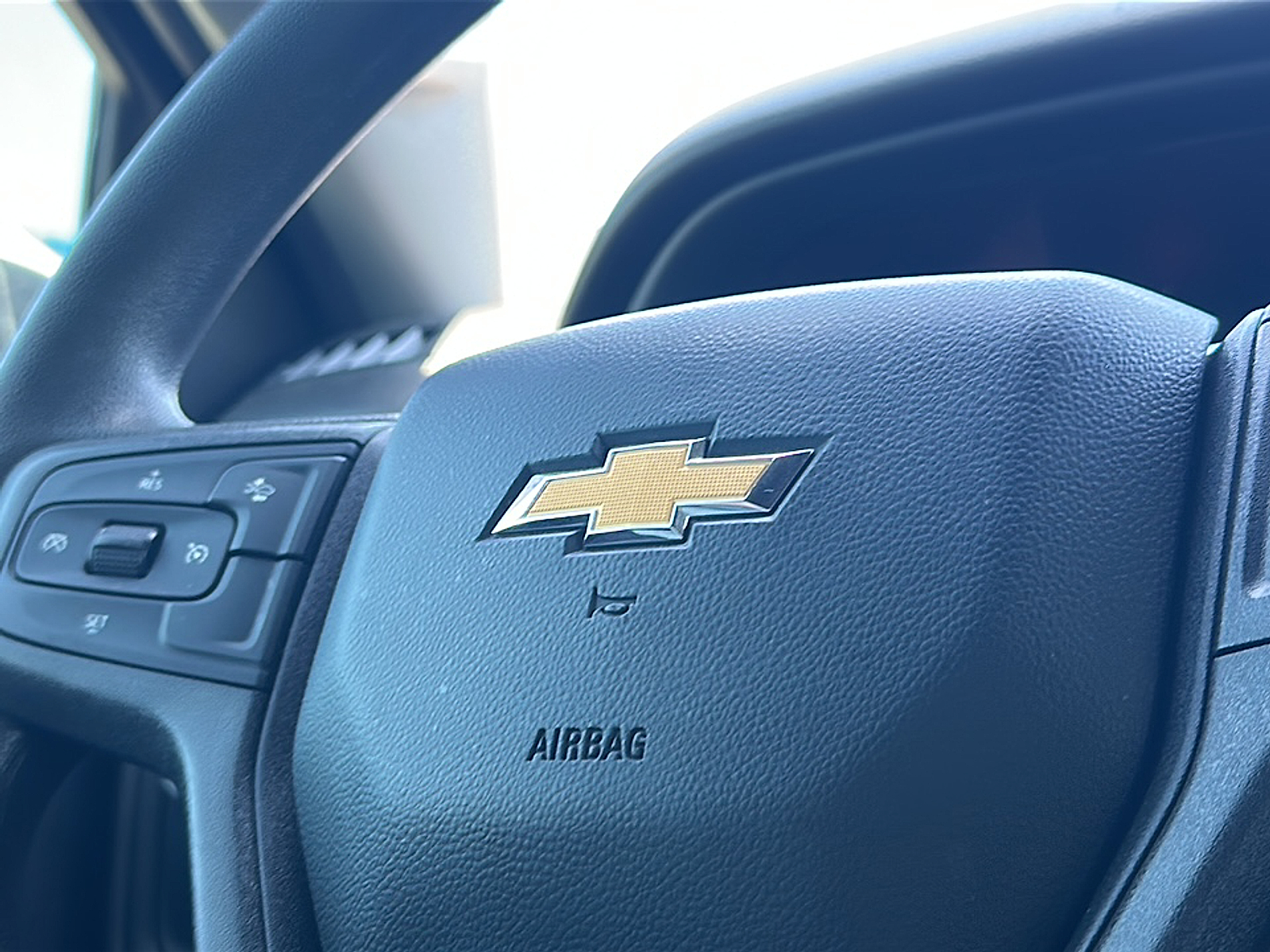 2023 Chevrolet Silverado 1500 Custom photo 15