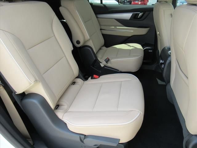 2025 Buick Enclave Preferred photo 28
