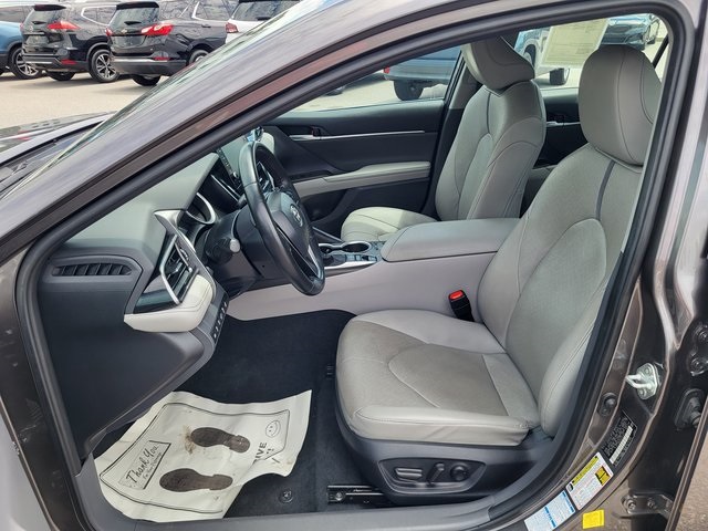 2023 Toyota Camry XLE photo 11