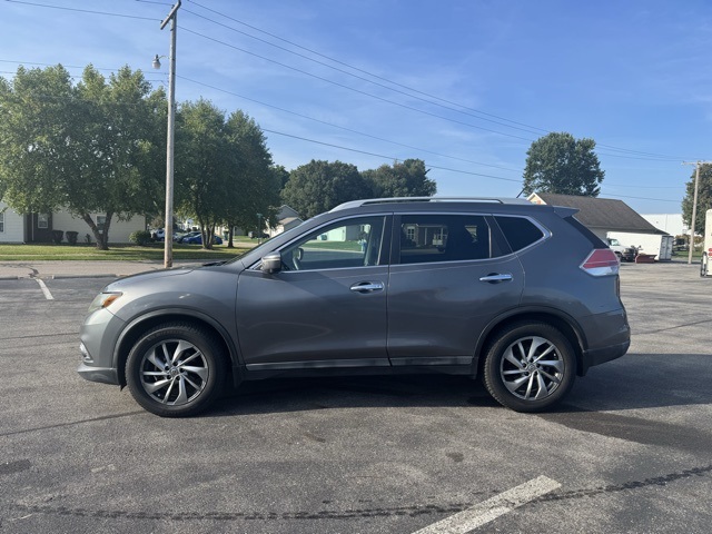 2015 Nissan Rogue SL photo 3