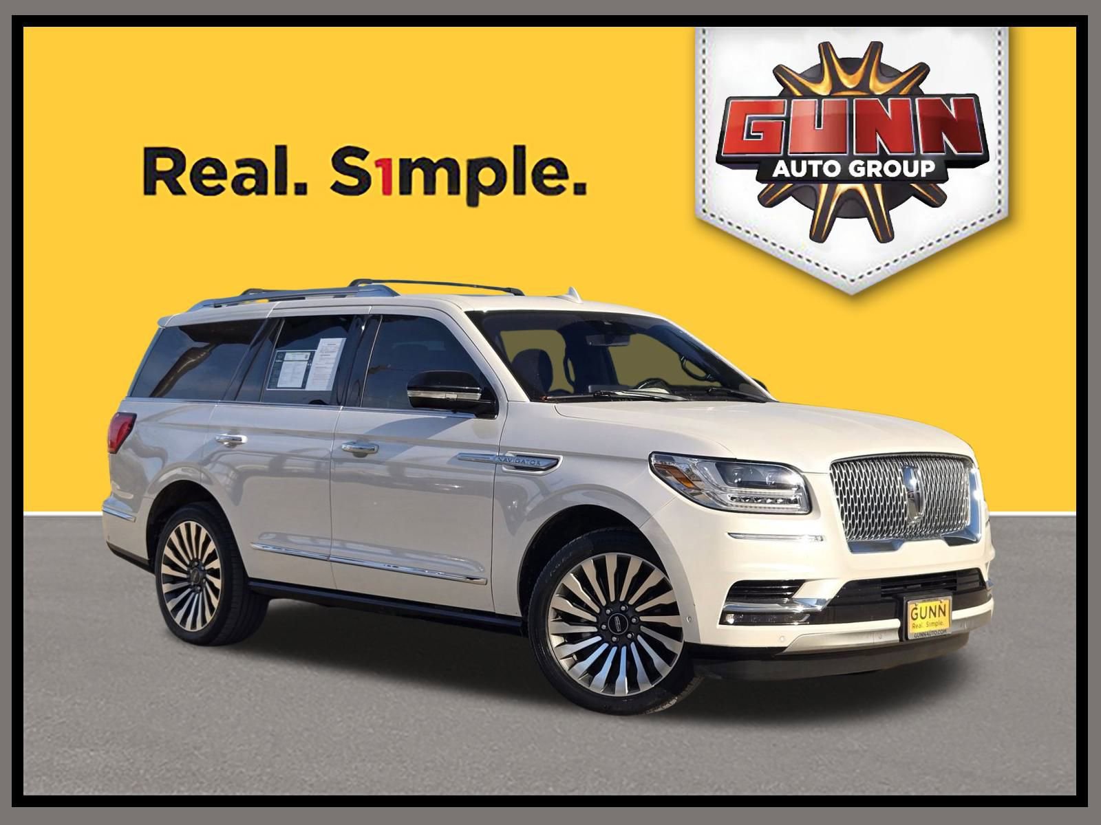 2019 Lincoln Navigator Reserve's photo