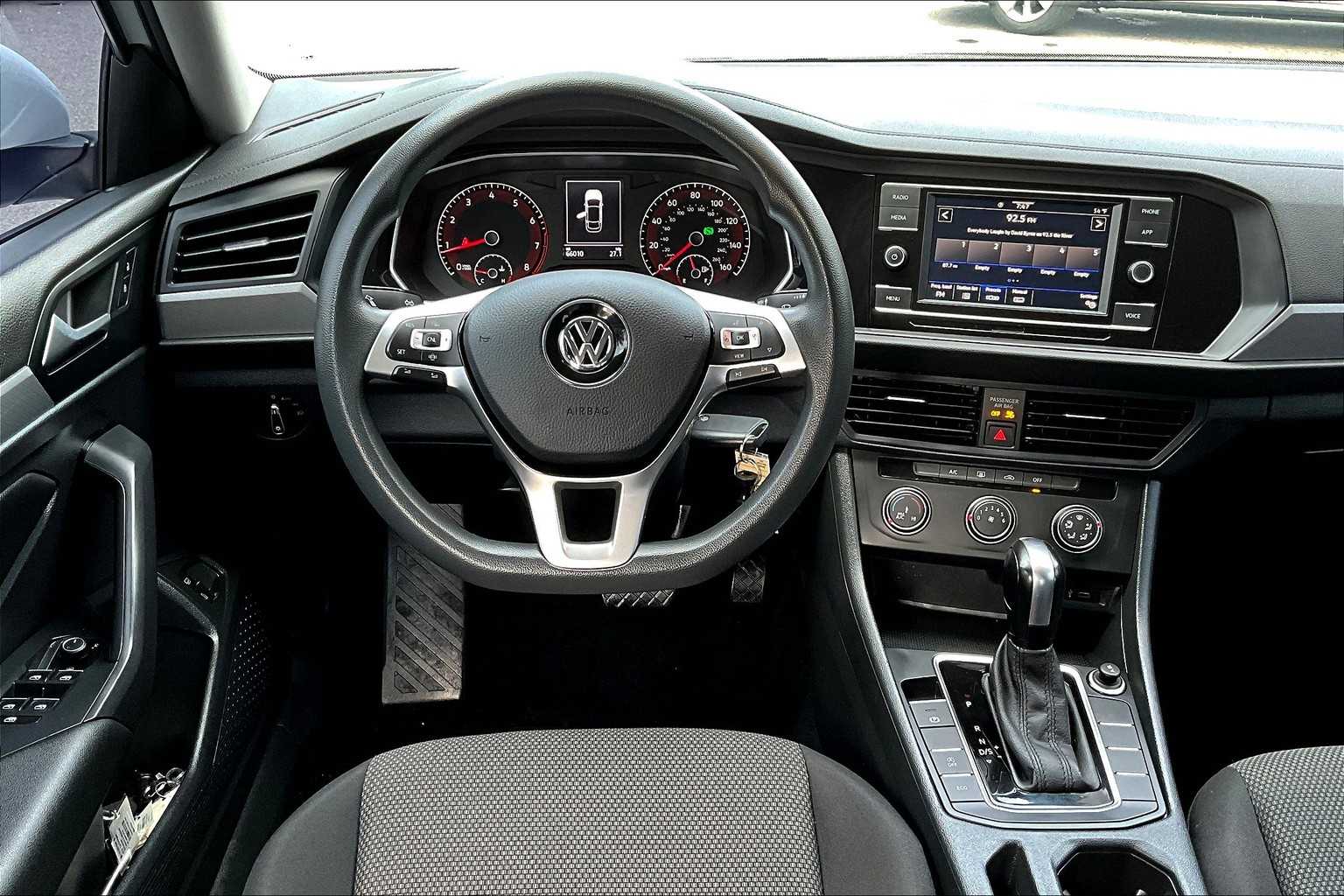 2021 Volkswagen Jetta S photo 3