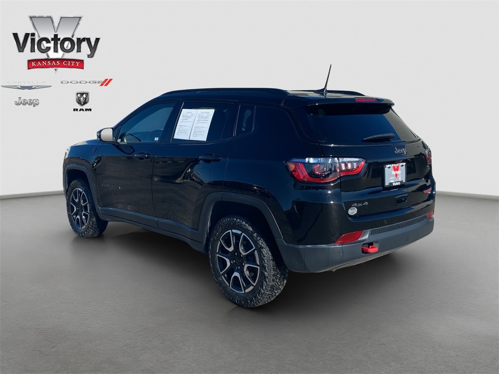 2024 Jeep Compass Trailhawk photo 4