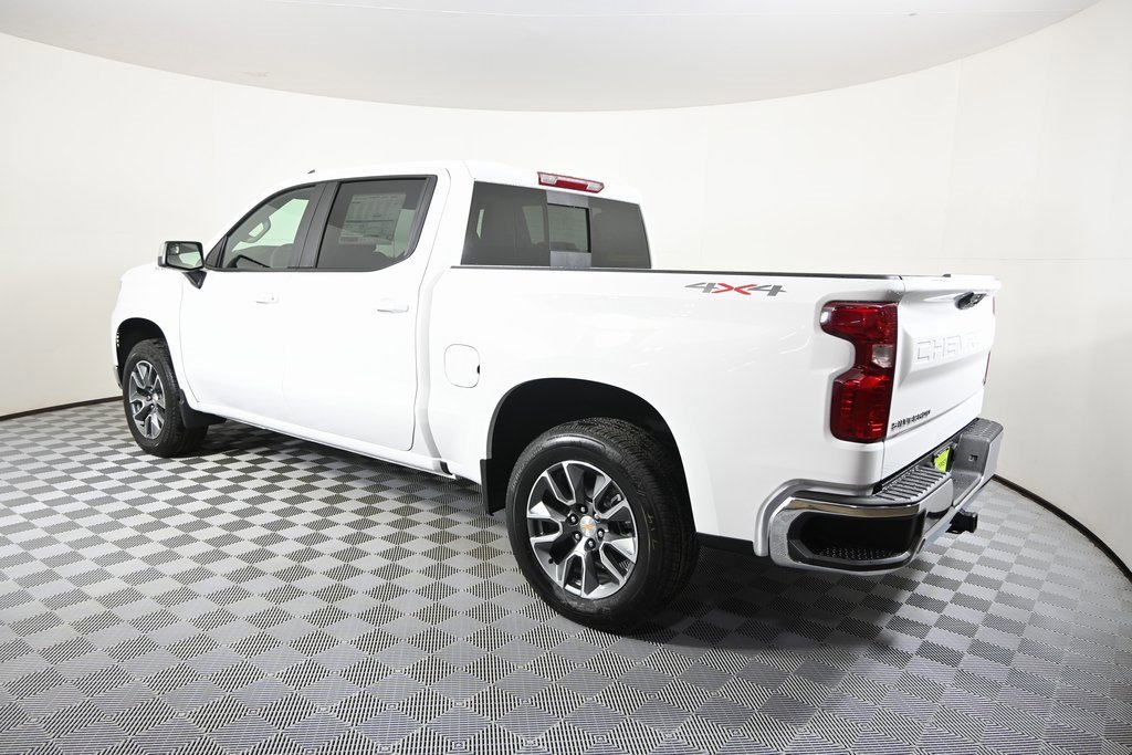 2026 Chevrolet Silverado 1500 LT photo 3