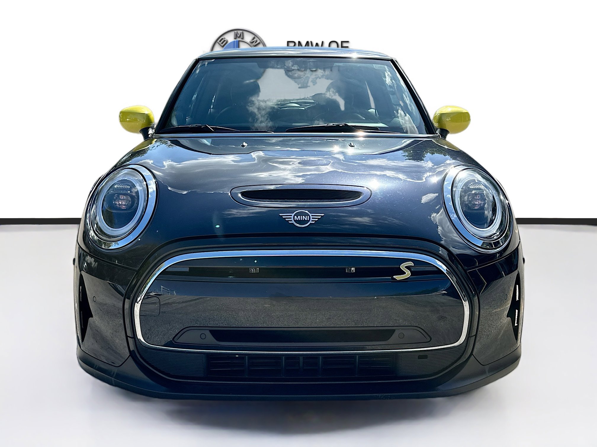 Certified 2023 MINI Hardtop 2 Door SE with VIN WMW13DJ09P2T81909 for sale in Miami, FL