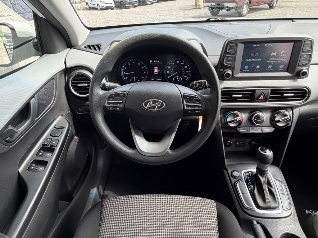 2021 Hyundai Kona SE photo 14
