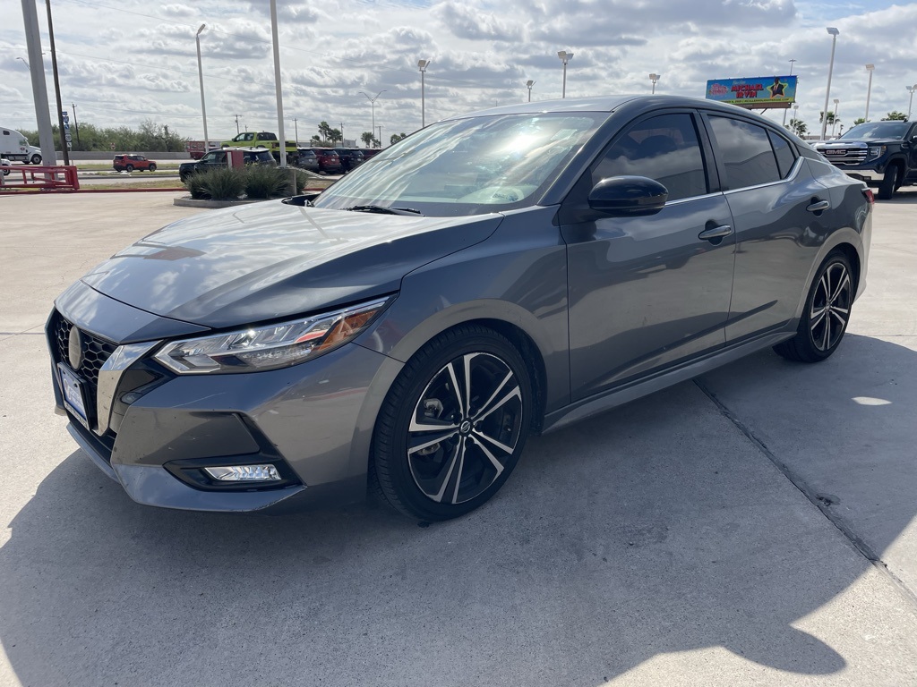 2021 Nissan Sentra SR photo 3
